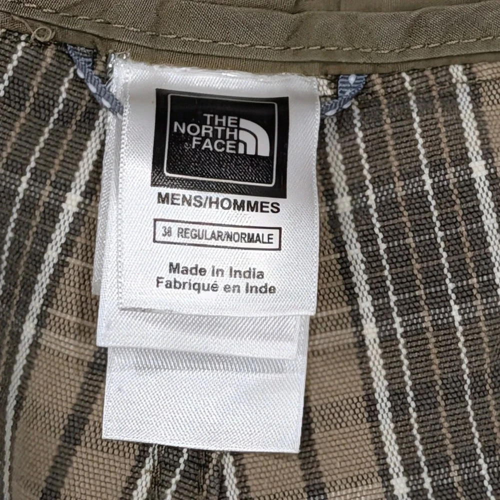The North Face Mens Brown Plaid Hiking Shorts Size 36 Regular Outdoor Utility